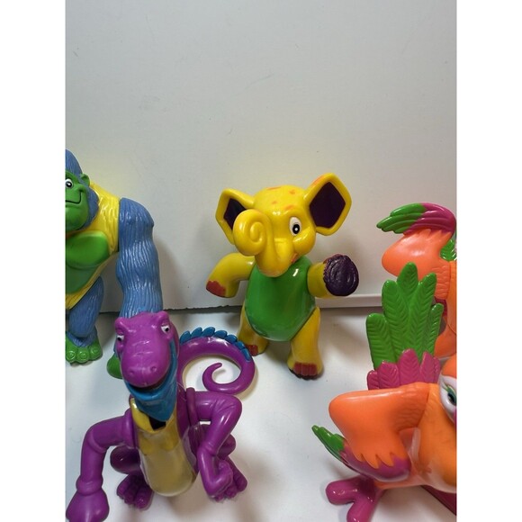 Rainforest Cafe PVC Lot Of 13 Posable Animal Figures - Picture 4 of 7